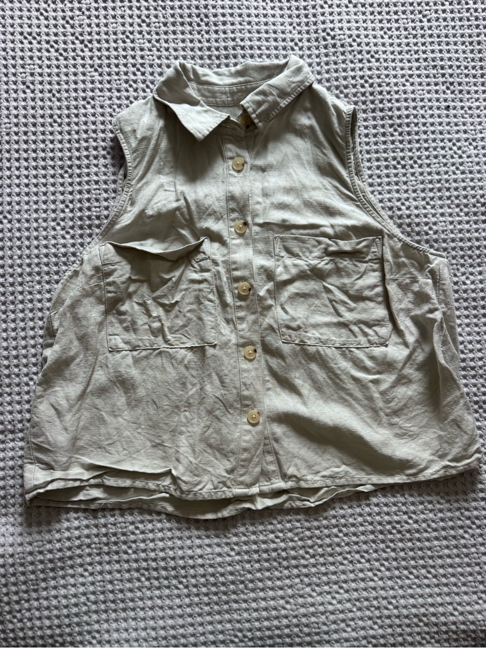 Loft linen crop sleeveless! Super cute